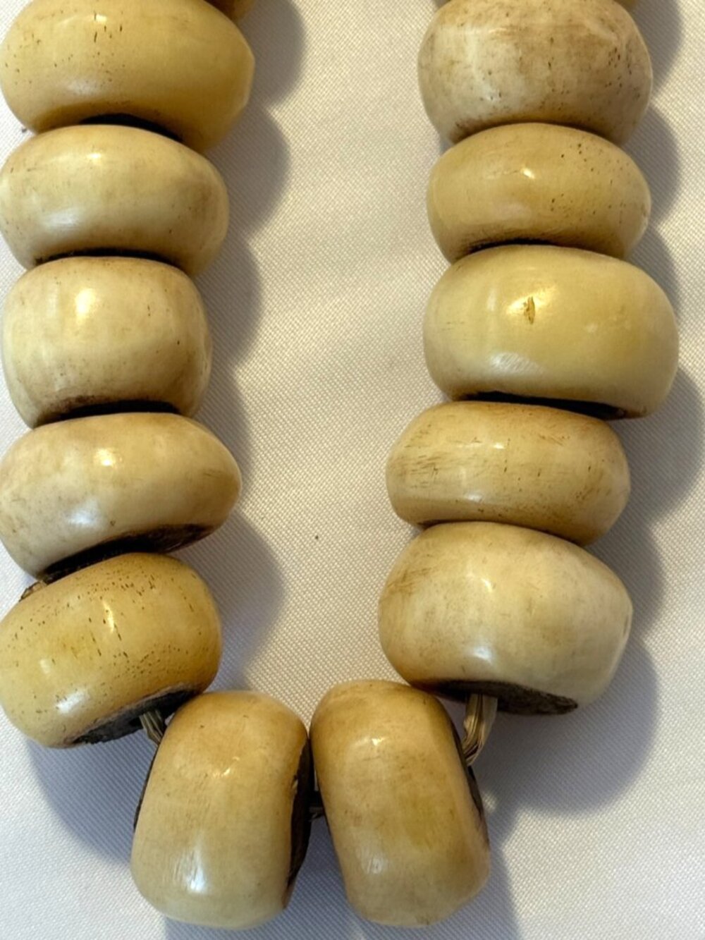 VINTAGE AFRICAN COW BONE BEADED TRIBAL NECKLACE HANDMADE NATURAL BOHO 11.3oz